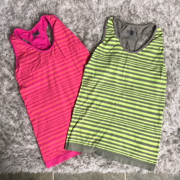 💥BUNDLE💥of 2 Athleta tanks! - Picture 2 of 7